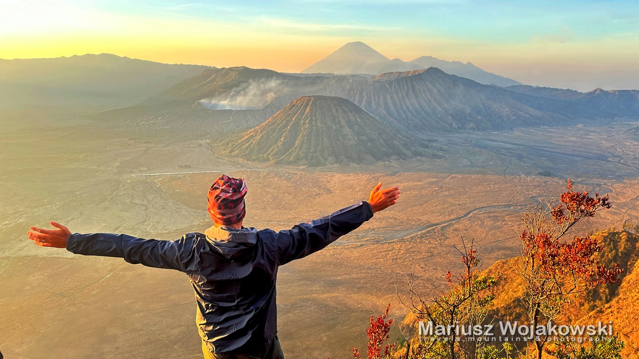wulkan Bromo wschód słońca